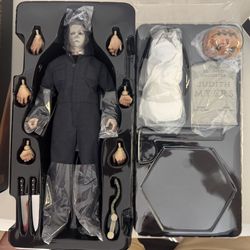 For Sale: Brand New Sideshow Michael Myers 1/6 Scale figure Halloween Horror Hot Toys Funko L@@K!