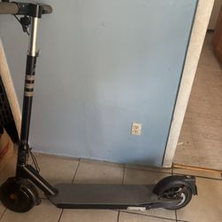 Electric scooter