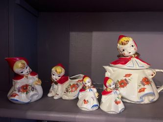 Little Red Riding Hood Ceramic Tea Set
