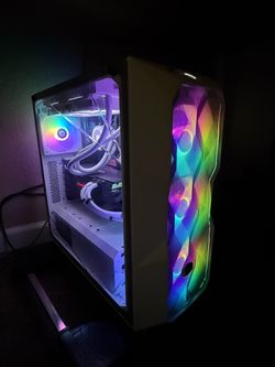 Intel i7 | RX 5700 XT (Gigabyte) | Corsair PSU | 500GB NVMe | Corsair 16GB RAM | Gaming PC