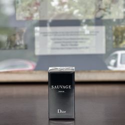 Dior Sauvage Parfum 2.0oz 