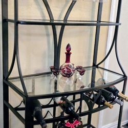 Black Metal Baker's Rack