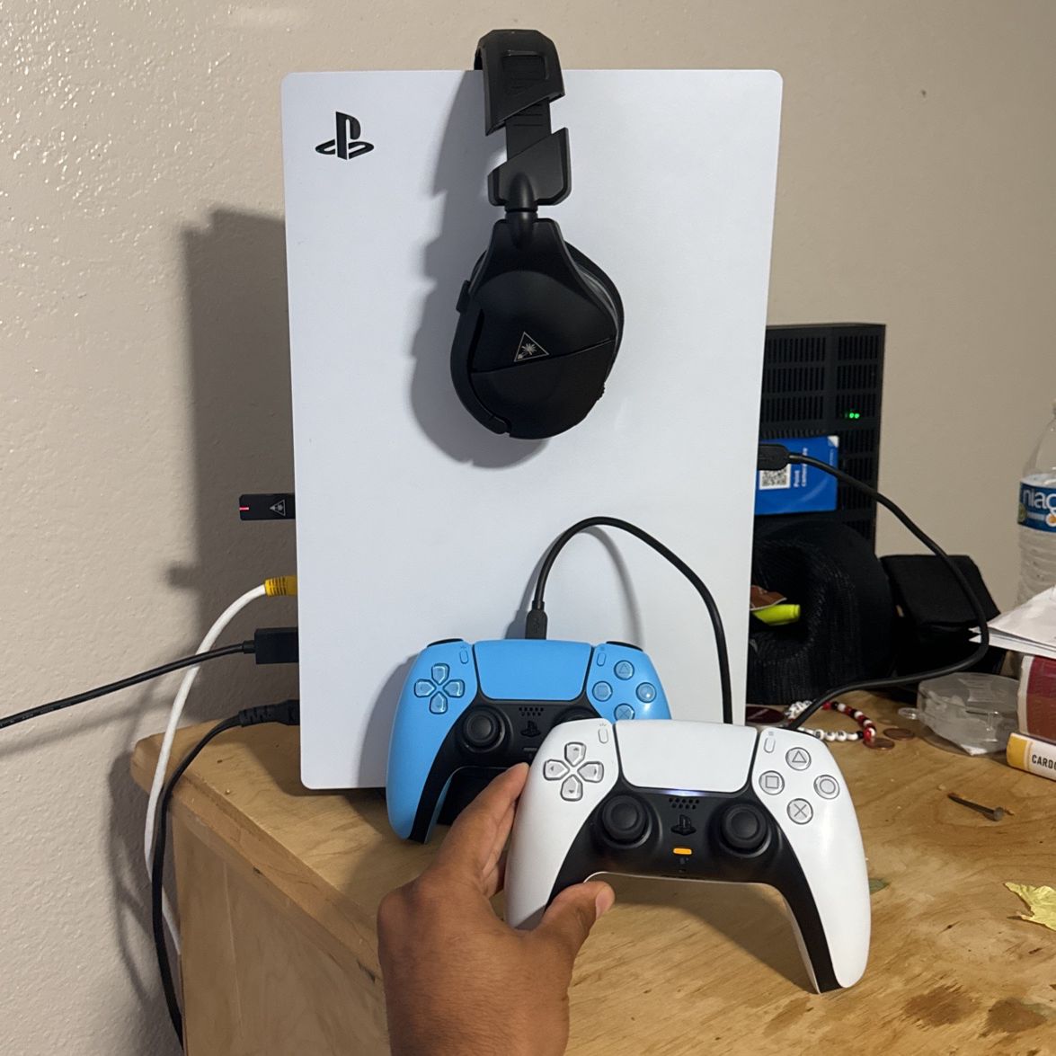 PS5 2 Controllers & Turtle Beach Headset 
