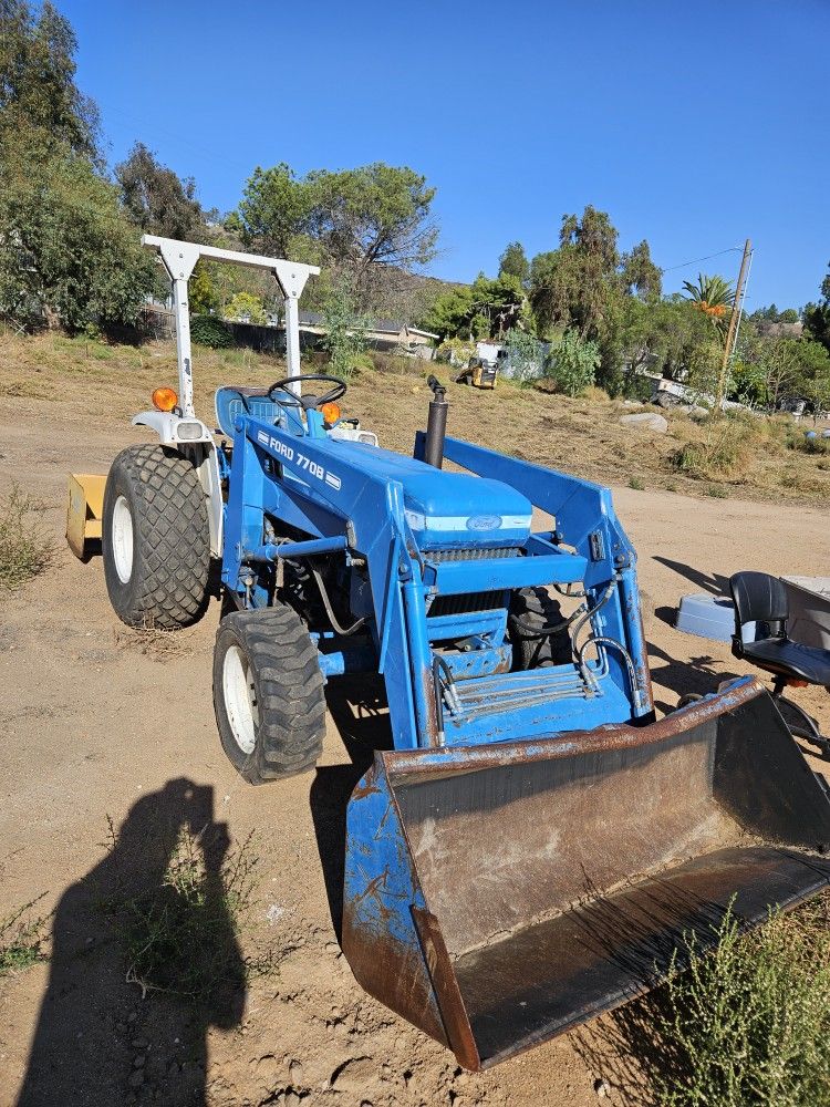 Ford Tractor 770B Ready To Work $7000.