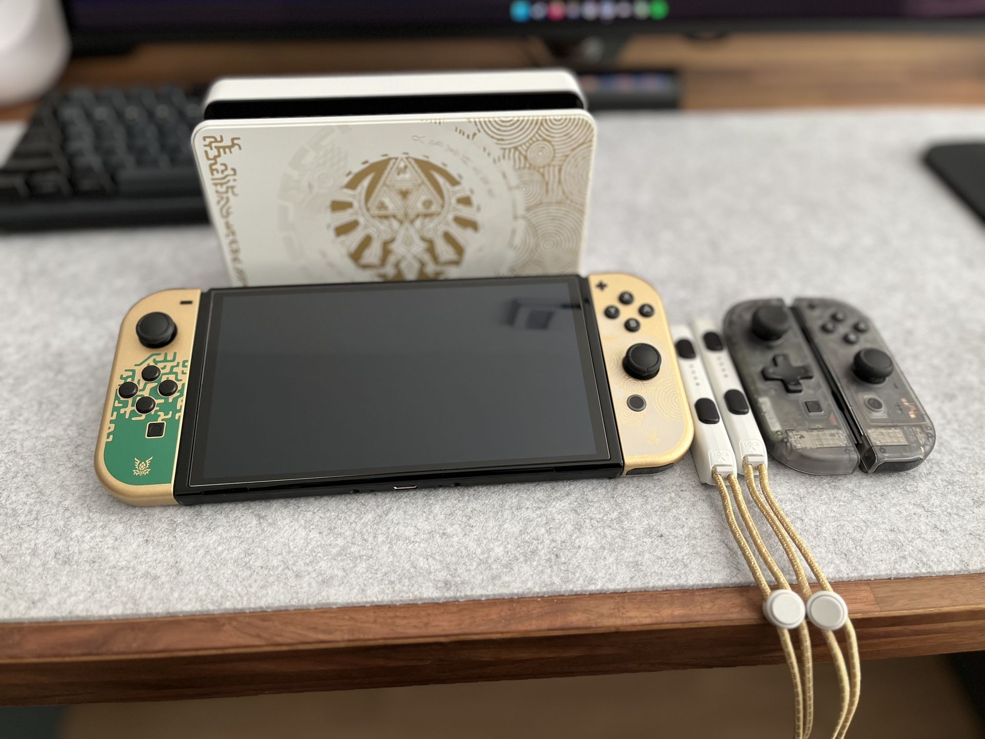 Switch OLED Zelda Totk Special edition