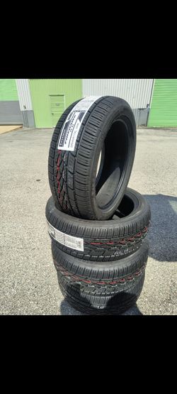 Set of  (4) 225/45/17  FIRESTONE FIREHAWKS