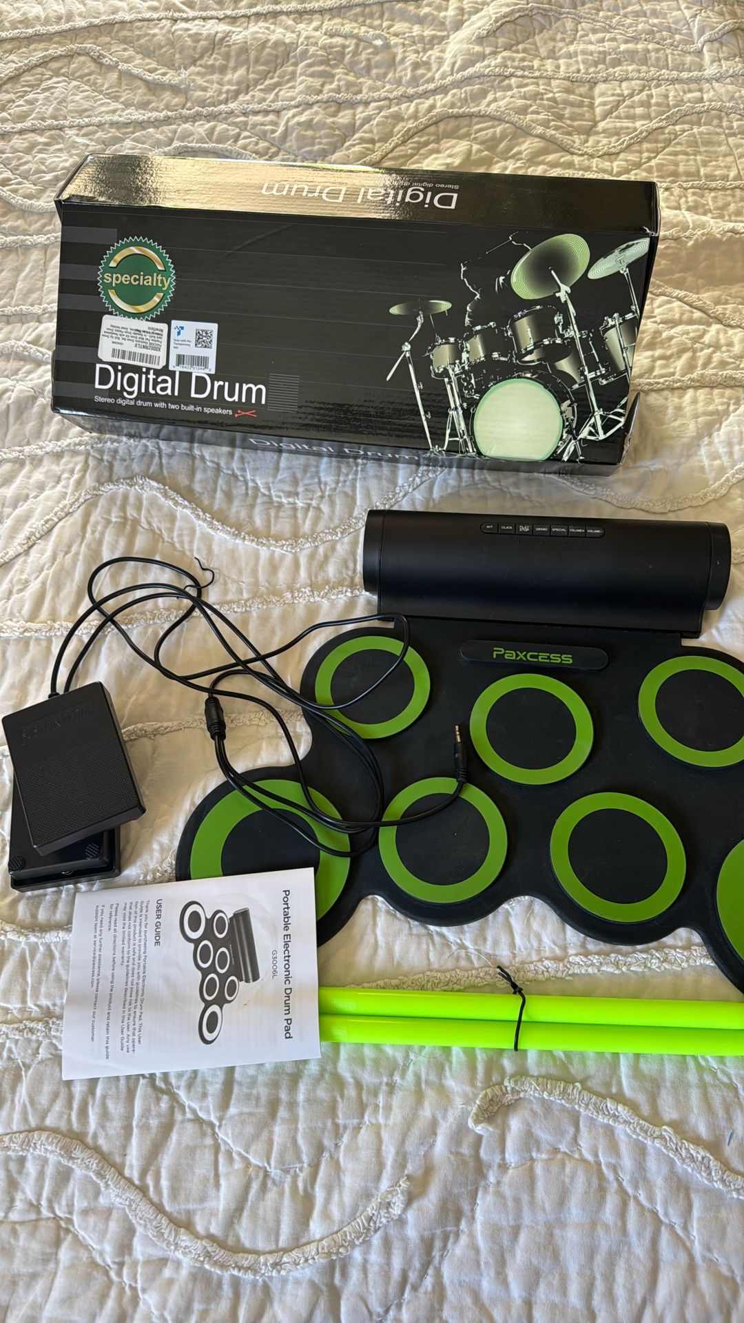 Almost New Digital Drum Pad With Growing In The Dark Drum Sticks 