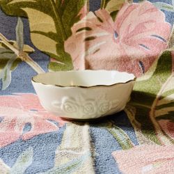 Lenox Porcelain China Dish W/Gold Trim Rose Flower Relief 4 1/2