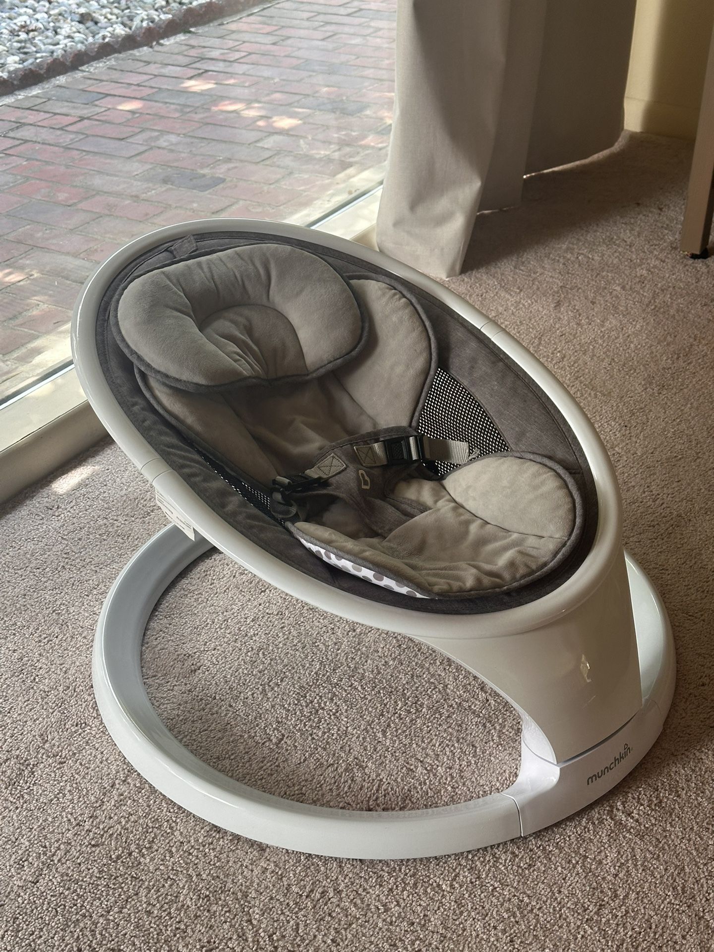 Munchkin Baby Swing