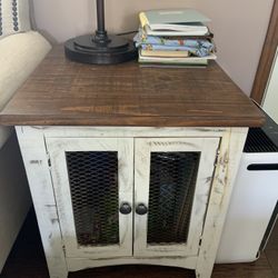 Side Table Farmhouse 