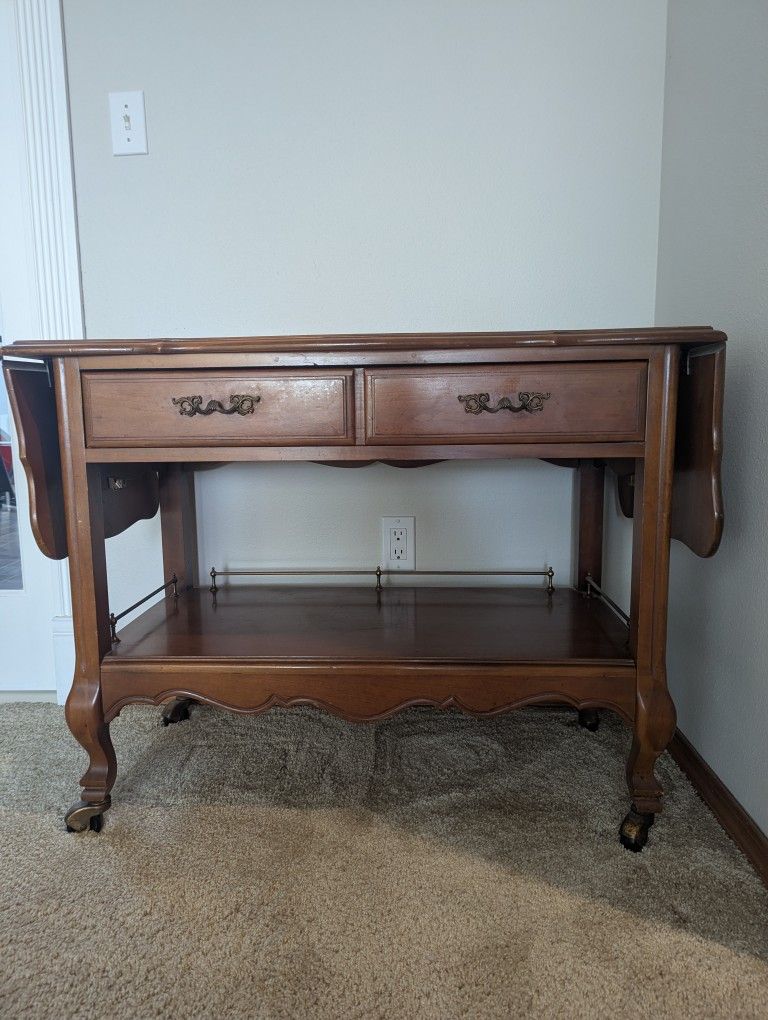 Beautiful Vintage Tea Cart/Buffet