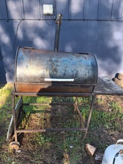 Smoker on wheels and barrel grill for sale