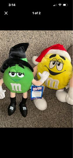 M&M’s Holiday Plushies