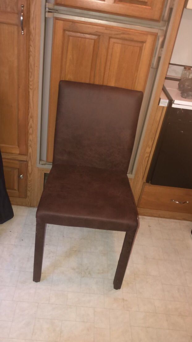 Set Of 4 Dinning Room Chairs 