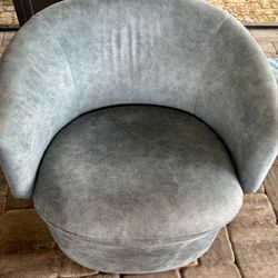 Turquoise swivel Chair