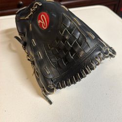 Softball  Glove 🥎