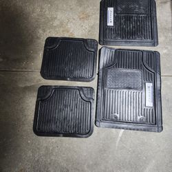 Standard Floor Mat For Jeep Grand Cherokee And Grand Cherokee L Limited 