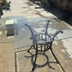Dinning Table And Coffee table! 