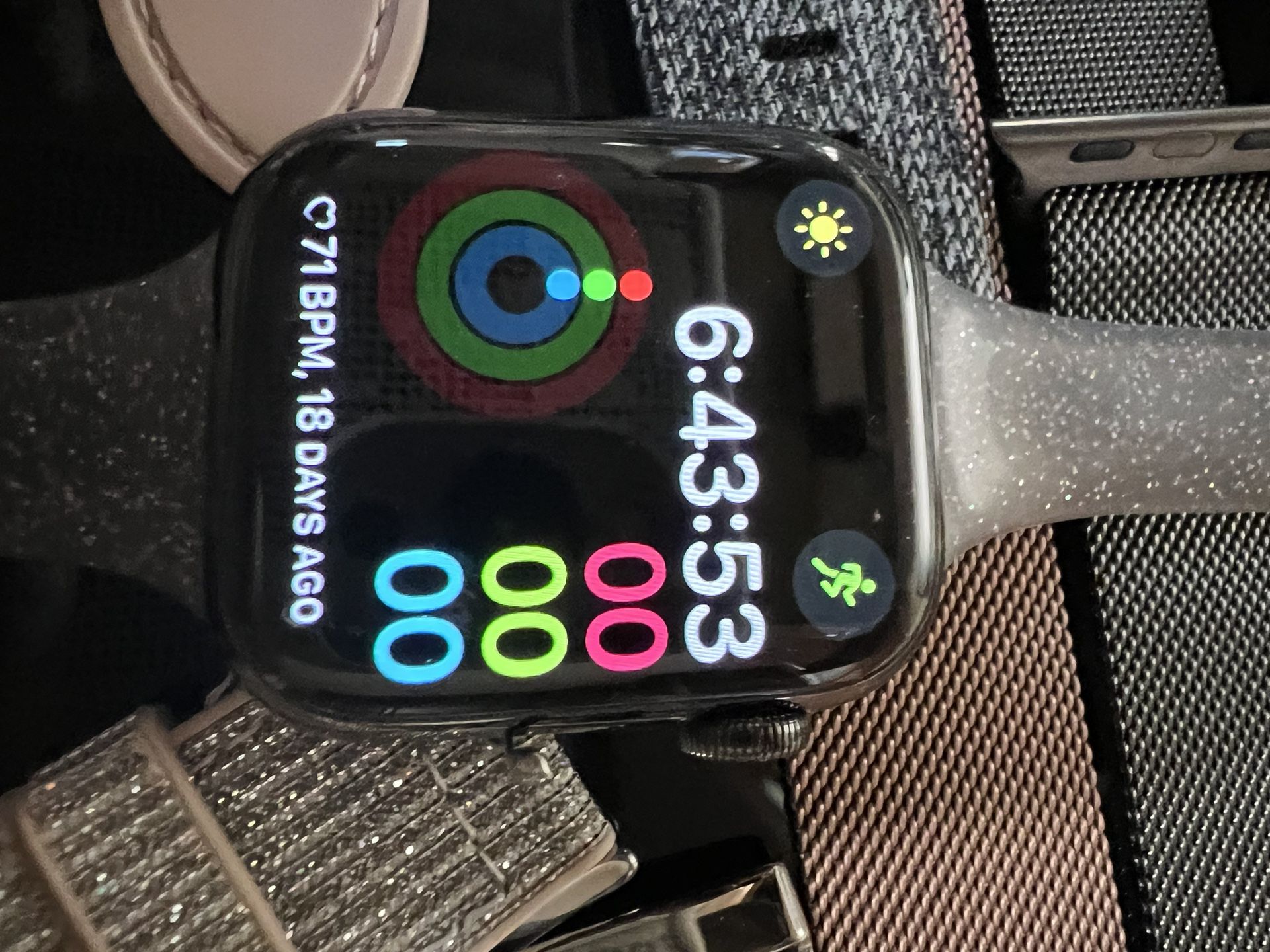 Apple Watch Huge Bundle!! Series 7 GPS Cellular 41 MM for Sale in