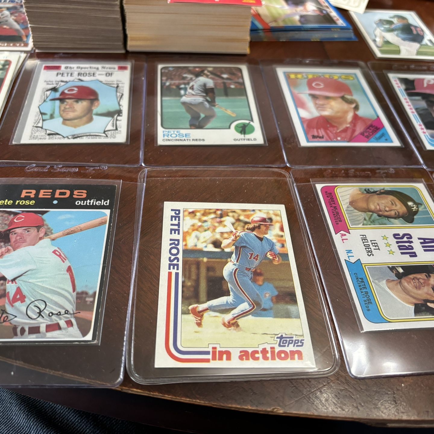 Pete rose Baseball card Collection
