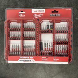 Milwaukee SHOCKWAVE 74-Piece Impact Duty Driver Bit Set PACKOUT Case 1/4 in 48-32-5154 