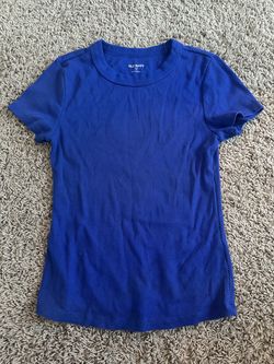 Old Navy blue baby tee!