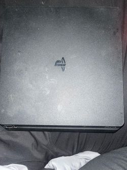 PS4 with Red controller