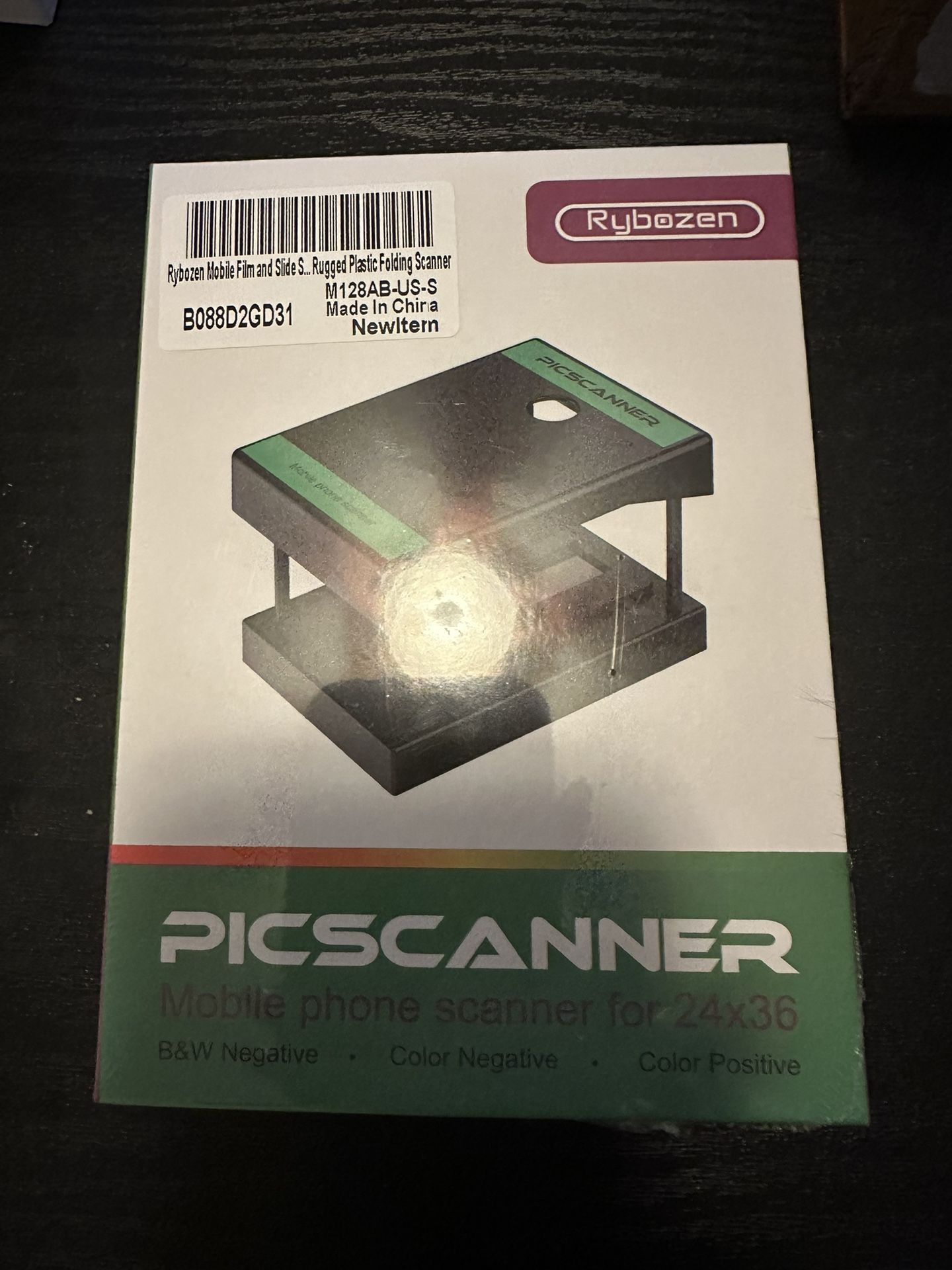 BRAND NEW Rybozen PicScanner Mobile Phone Scanner For 24x36