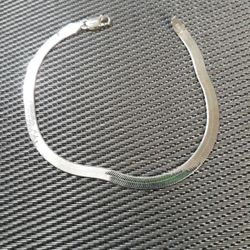 Sterling Silver 8" Flex Herringbone Bracelet  4.5mm