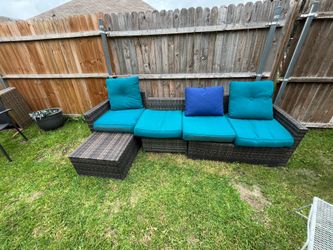 Beautiful garden/patio set $124