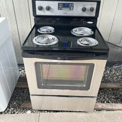 Whirlpool Electric Range Works Great 👍 
