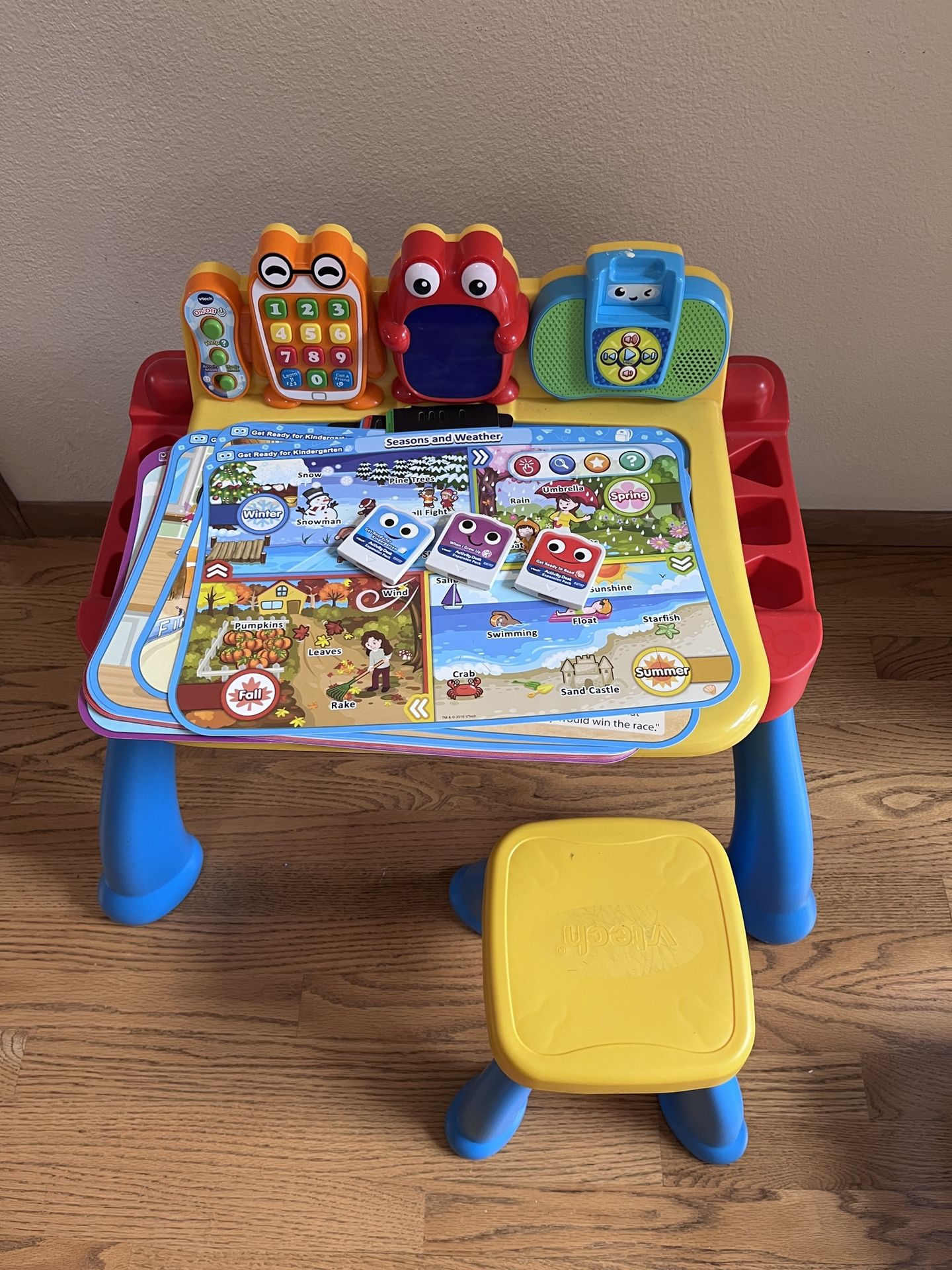 vtech touch and learn activity desk