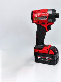 Milwaukee M18 FUEL Impact Driver with Battery and Charger