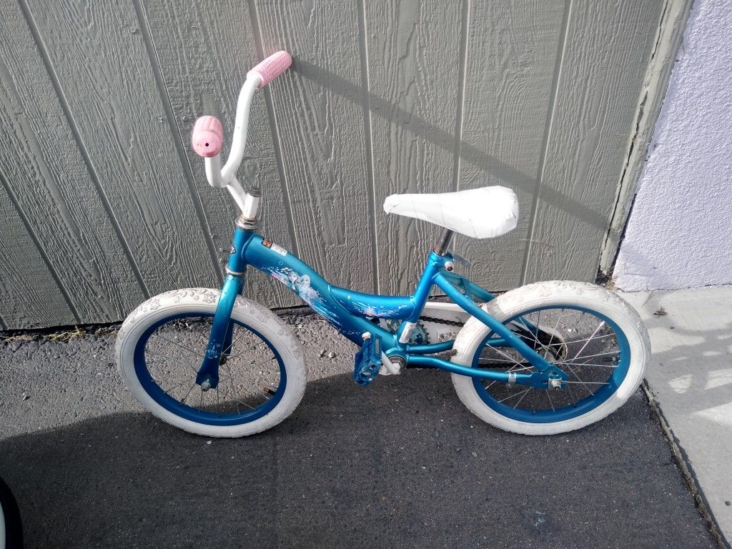 Little Girls Frozen Bike By Huffy