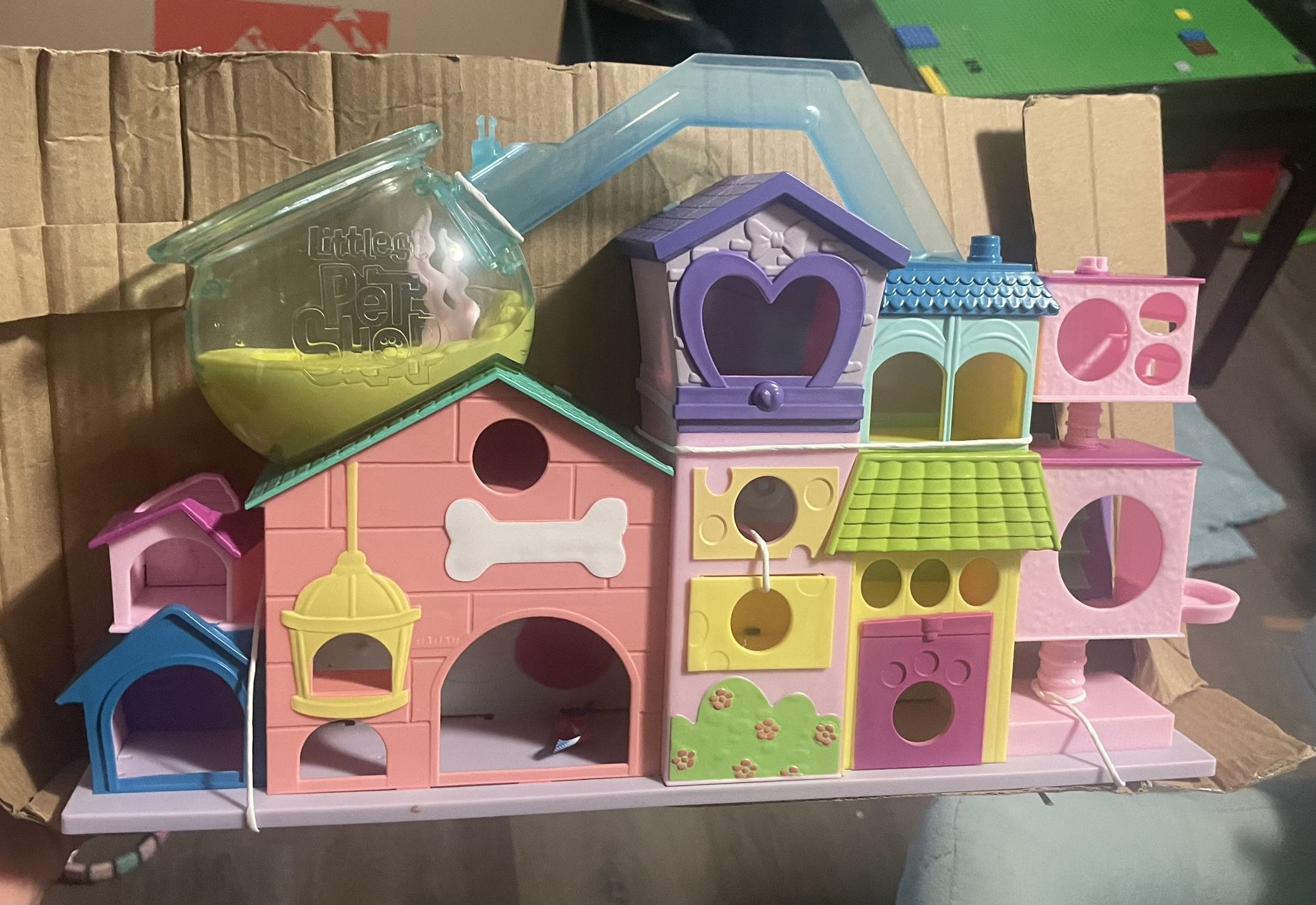 Little Pet Shop House