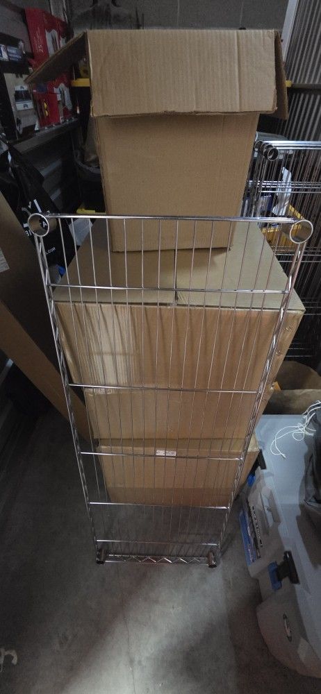 Chrome baker shelves.