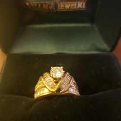 14k Wedding Ring Set Invested $3500 Will Take$1000