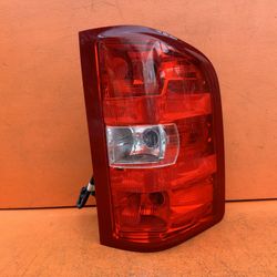 2007 - 2013 GMC Sierra Right Passenger Side Tail Light OEM (contact info removed)3