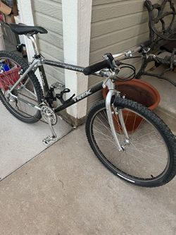 Early Vintage Trek 8300 Composite aluminum carbon composite mountain bike for Sale in Parker CO OfferUp