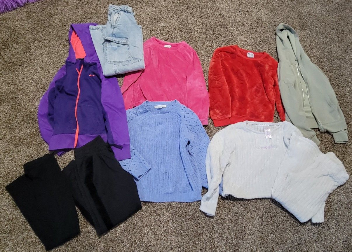 Girls Clothes Size 7/8 (10 Items)