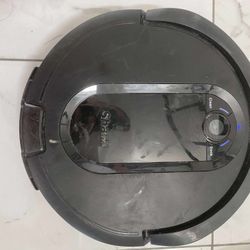 Shark IQ Robot Vacuum Cleaner Black - Model UR1300S3US