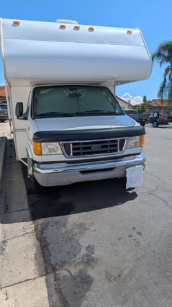 Fleetwood Tioga Ford Class C Motorhome RV