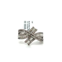 10kt White Gold Diamond Ring With Bagguettes 5.10grams Size 8 157890 1