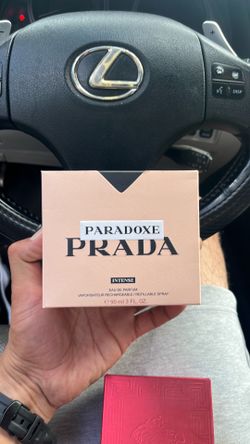 PRADA INTENSE