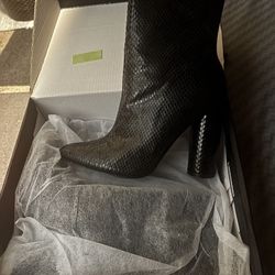 Fashion Nova Snake Skin Boots 