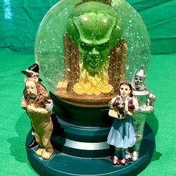 Wizard of Oz Snow Globe – Warner Bros. Studio Store (1998)