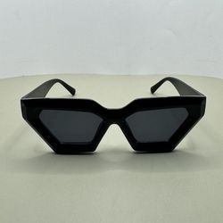 Trendy Runway Angles Designer Sunglasses