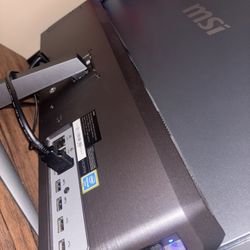 MSI PRO 24X 10m - Office PC