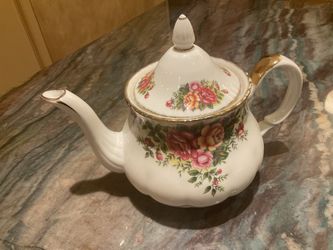 Tea Pot