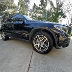 2019 Mercedes Benz Glc 300